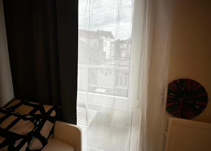 Alexanor Cosy Private In A Shared Homestay *