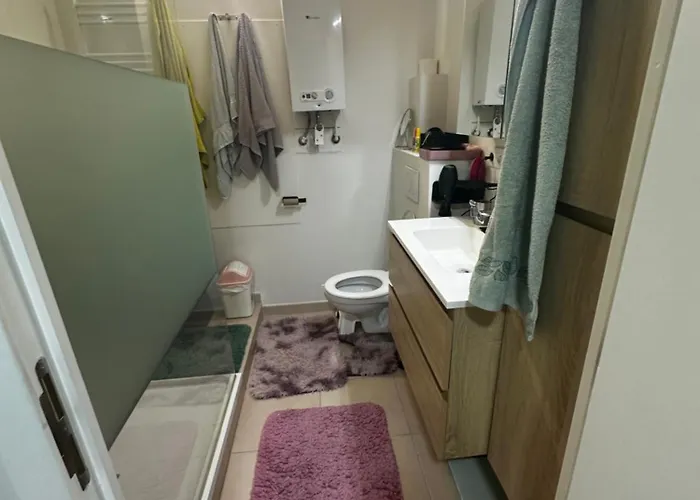 Alexanor Cosy Private In A Shared