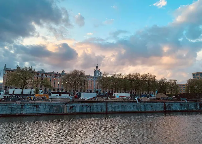 Edouard Boat * Brüssel