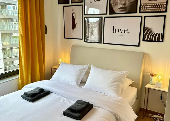 Urbanstay - Jacqmain Downtown Apartamento Bruxelas