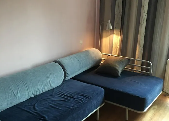 солнечная комфортная студия в андерлехт с лифтом Brüssel