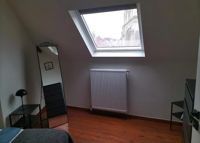 New Cozy In Porte De Hal Apartment *