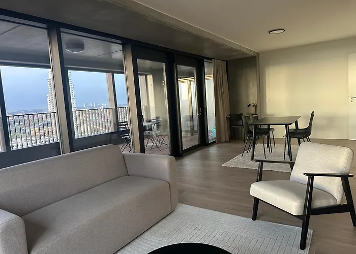 Beautiful With Panoramic View Of Center With Roof Terrace Brüssel