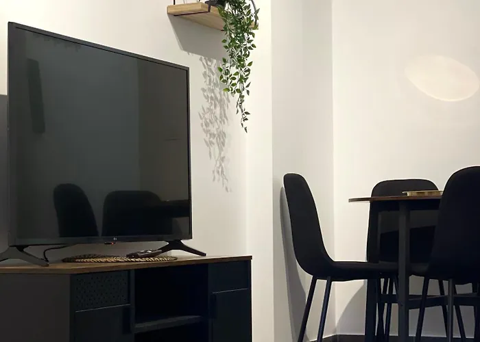 Duden Park - Cosy 1 Bedroom * Bryssel