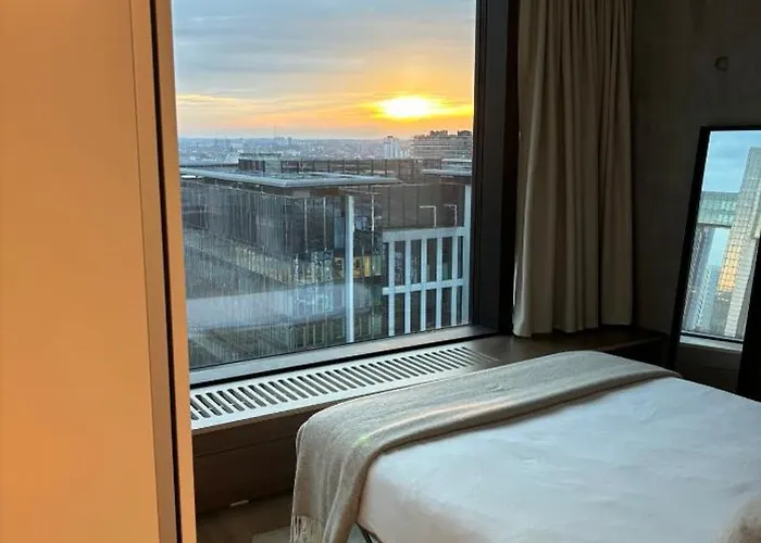 Beautiful With Panoramic View Of Center With Roof Terrace Apartment Brüssel