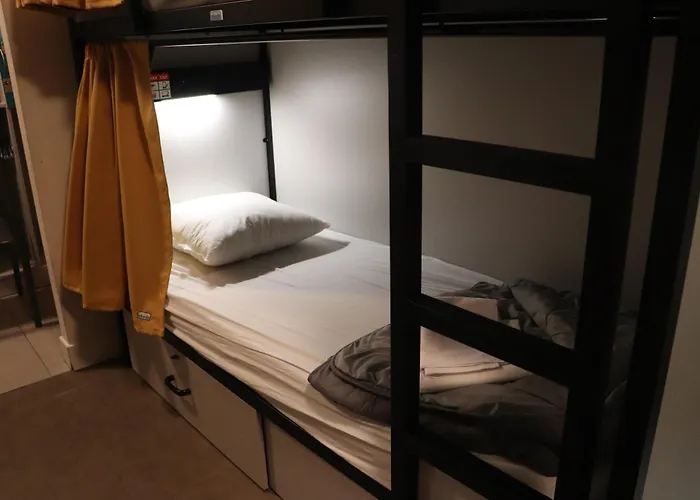 Hostel Hi Jacques Brel Brüsszel