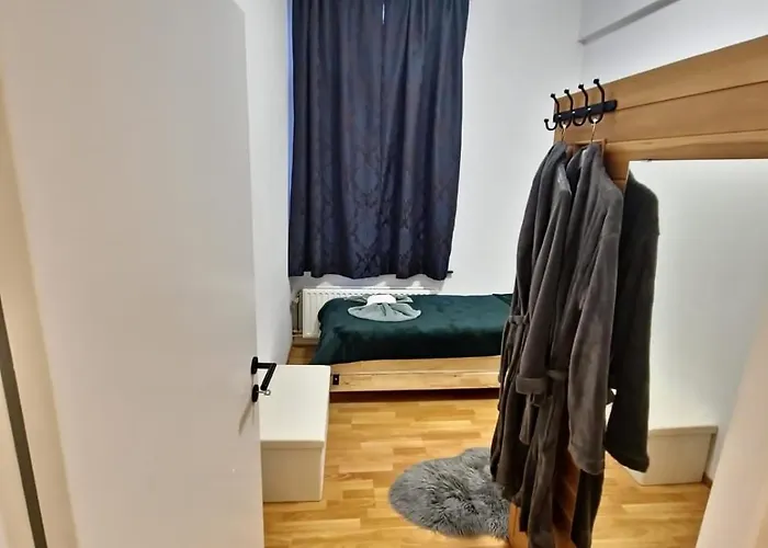 Sauna, Atomium, Expo Brussels, Stadium Roi Baudoin, Kinepolis, Planetarium, Centre *