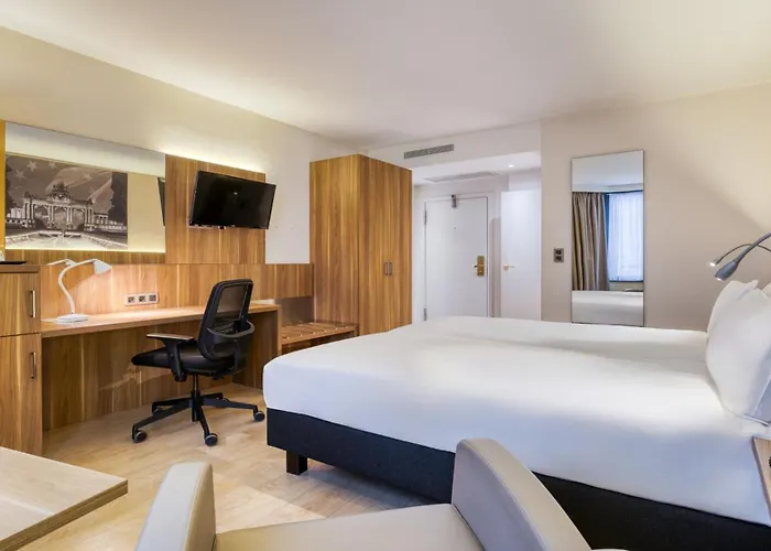 Отель Schuman By Ihg