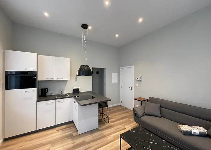 Midi Station Lejlighed