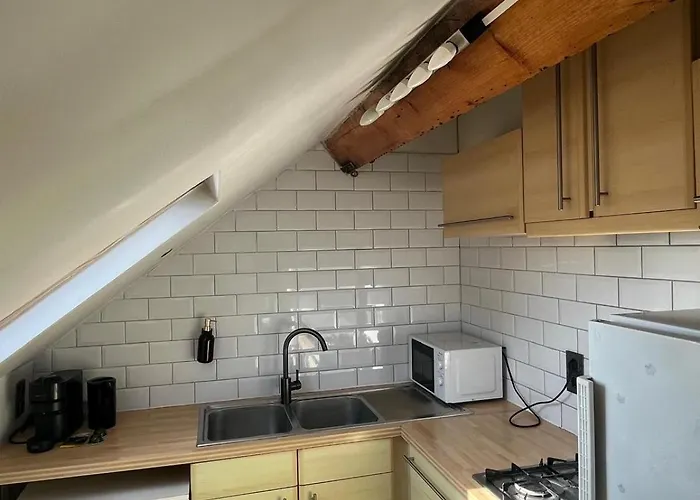 European District Thirteen