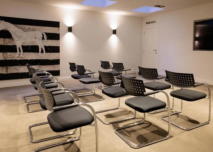 Pillows Centre Szálloda 4*