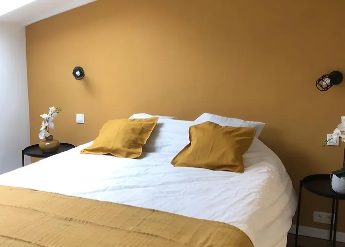 Absolute Charm 3 Bedroom 3 Bathroom With Ac Eu District Appartamento *