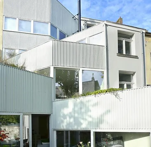 & The Frühstückspension