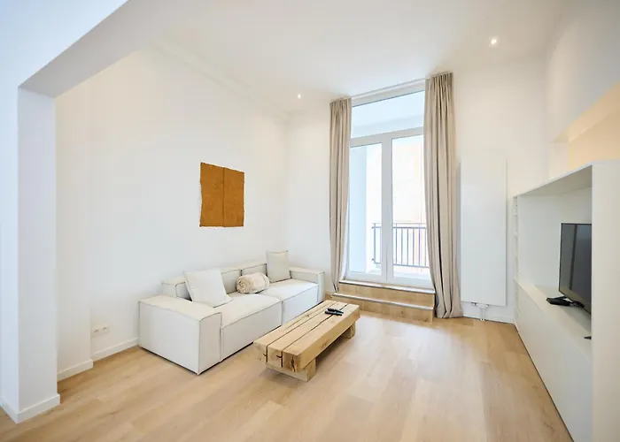 Louise Gallery * Bruxelles