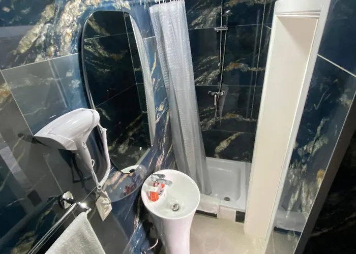 ホテル ウィンザー 2*