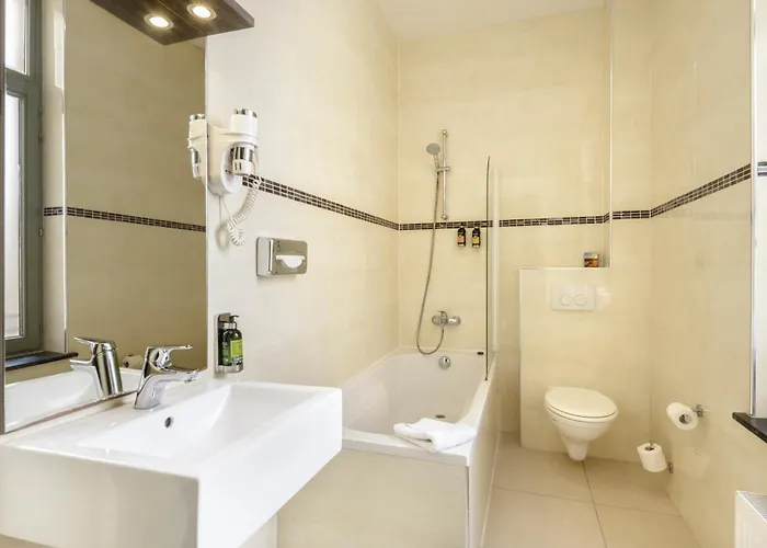 Szálloda Dansaert 3*