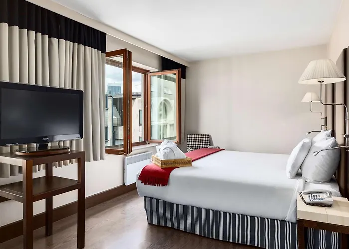 Nh Grand Place Arenberg בריסל