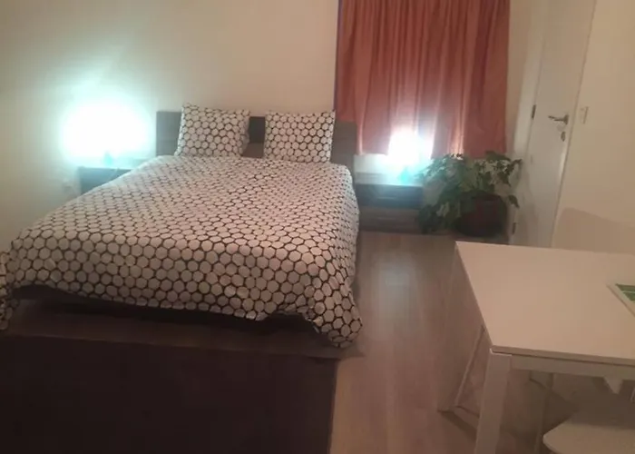 La Maison Du Soleil Βρυξέλλες