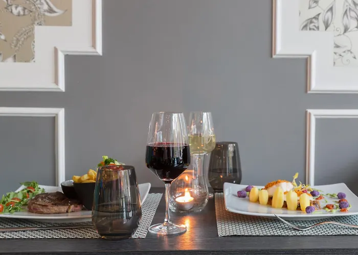 Thon Bristol Stephanie