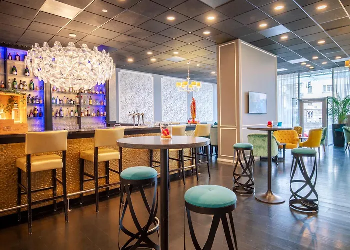 Thon Bristol Stephanie