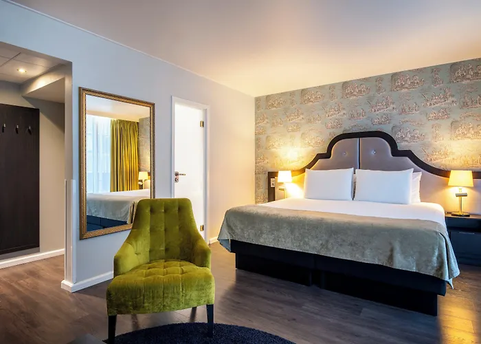 Thon Bristol Stephanie Brussel