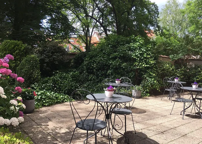 מלון First Euroflat 4*