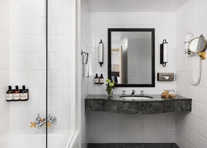 Nh Carrefour De L'europe