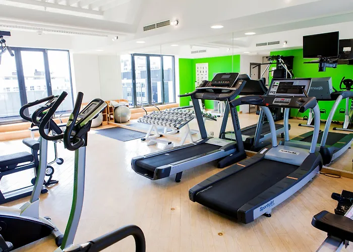 Le Chatelain Hotel 5*