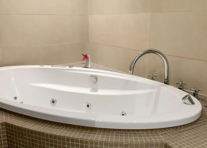 Hotel Nh Collection Centre