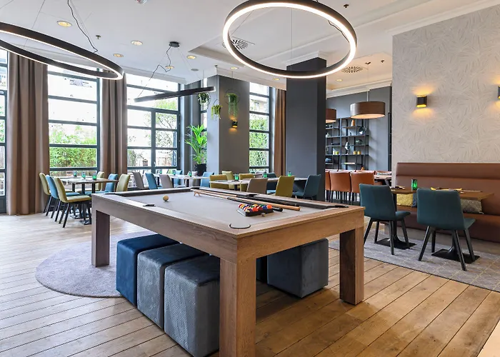 Отель Schuman By Ihg 4*