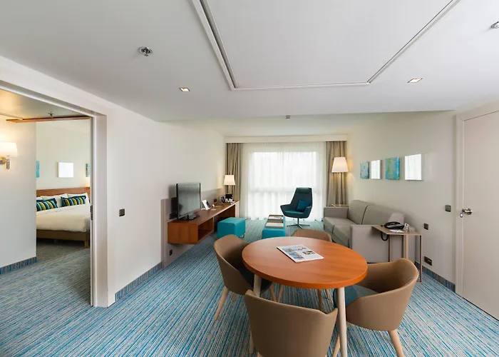 Szálloda Courtyard By Marriott 4*