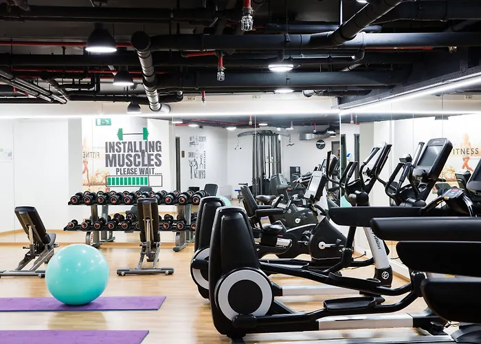 Courtyard By Marriott