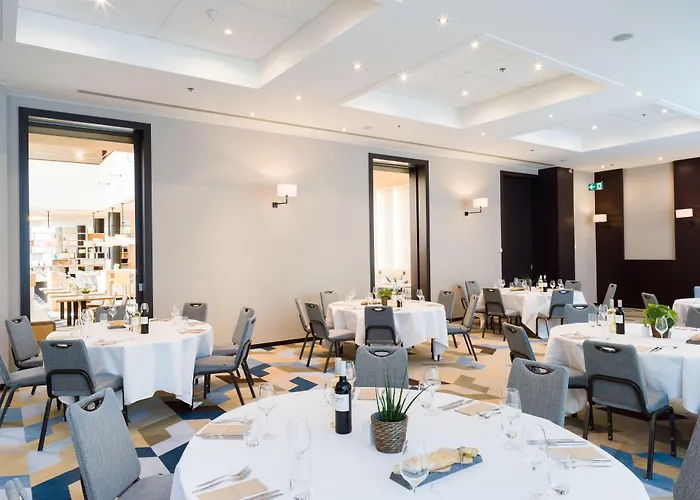 Courtyard By Marriott