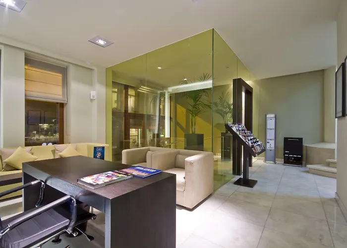 B-aparthotel Grand Place Apartmanhotel 4*