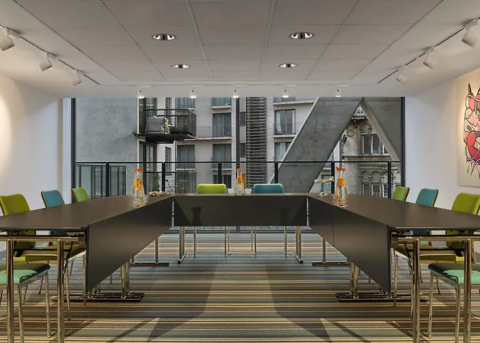 ホテル Pestana Schuman