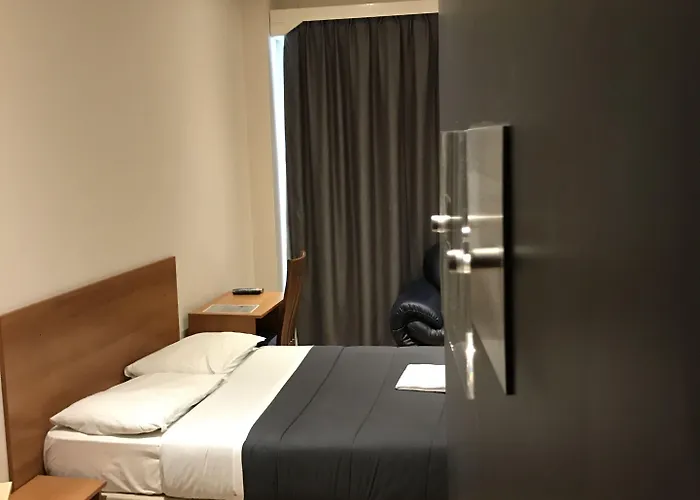 ロイヤル ホテル