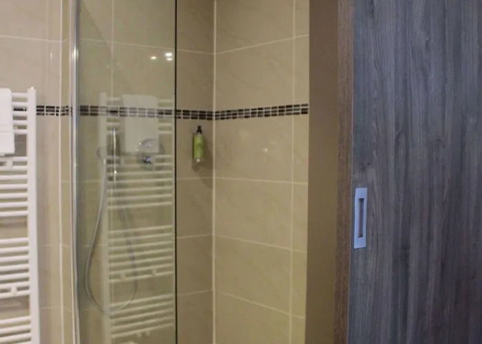 Dansaert Szálloda 3*