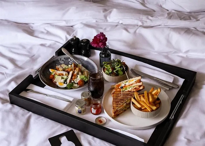 Radisson Collection Grand Place 5*