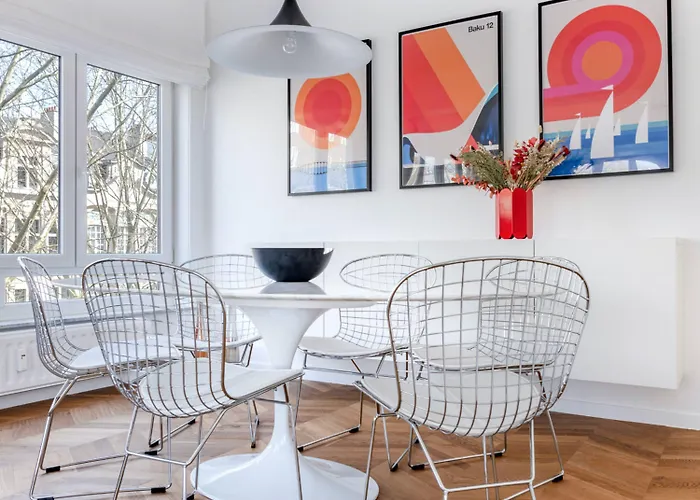 Moliere Design Apartment