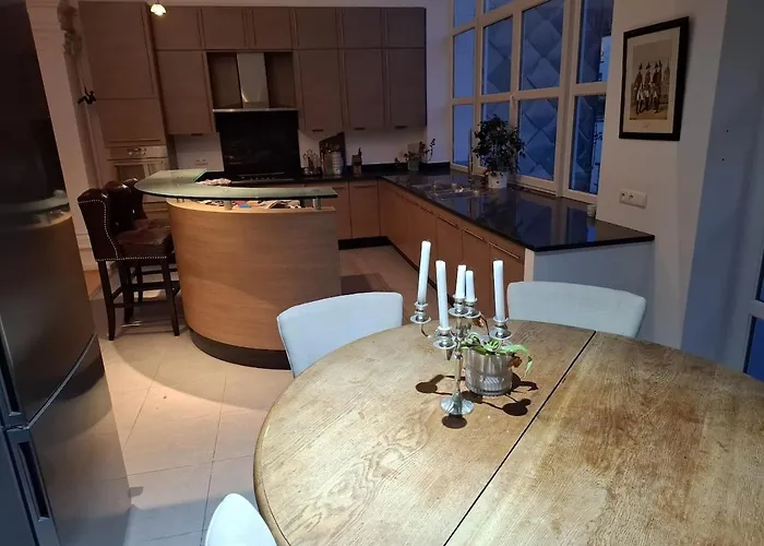 Brussels' Premier Parkside Appartement