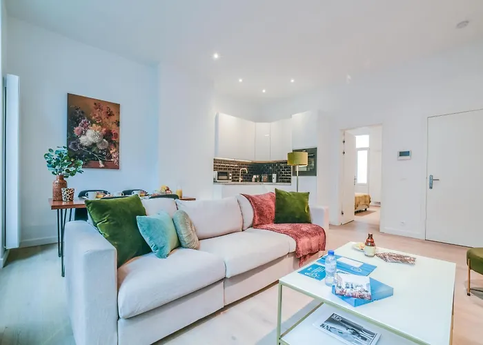 Le Catherine By Sweett Bruxelas