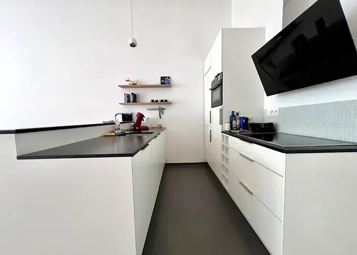 Bright Modern Loft In For 4 Apartmán