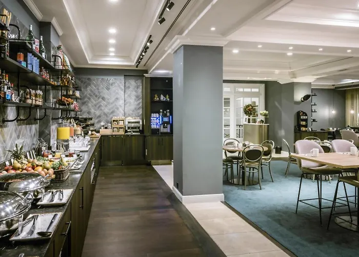 Hilton Grand Place 4* Брюссель