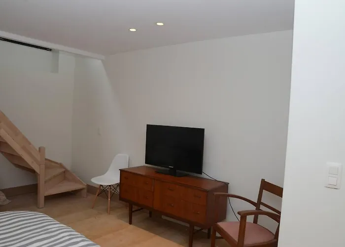 Comfortable And Quiet *