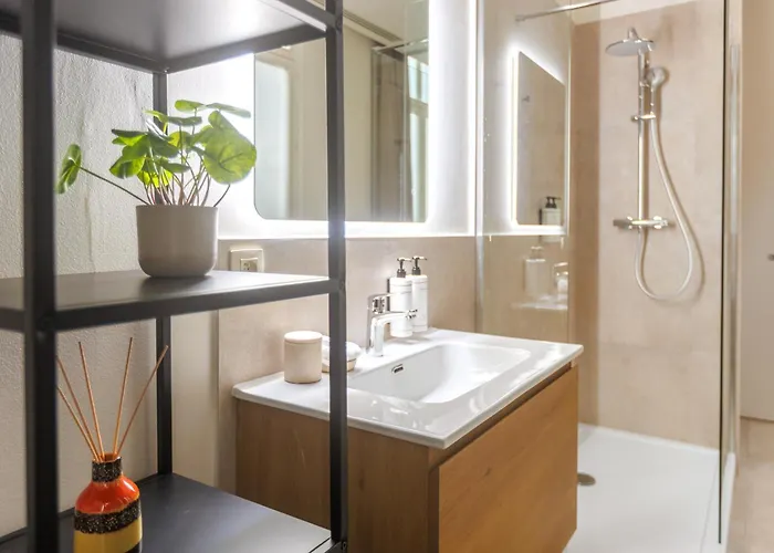 Le Catherine By Sweett