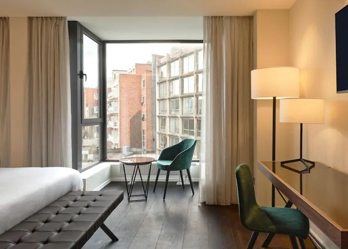 布鲁塞尔酒店 酒店