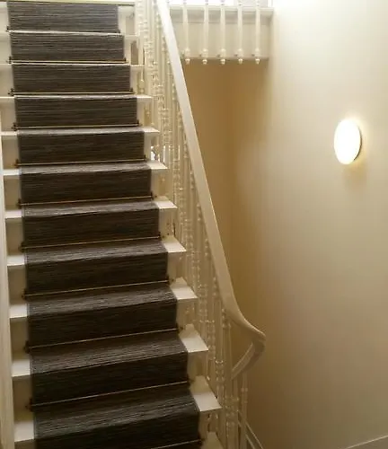 ホテル クイーン メアリー 3*