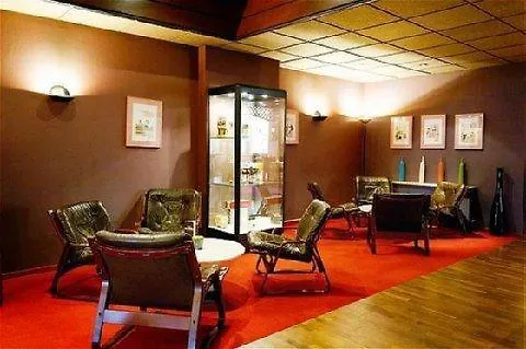 New Charlemagne Hotel 4*