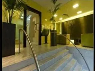 B-aparthotel Grand Place 4*