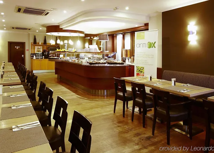 מלון Nh Grand Place Arenberg 4*